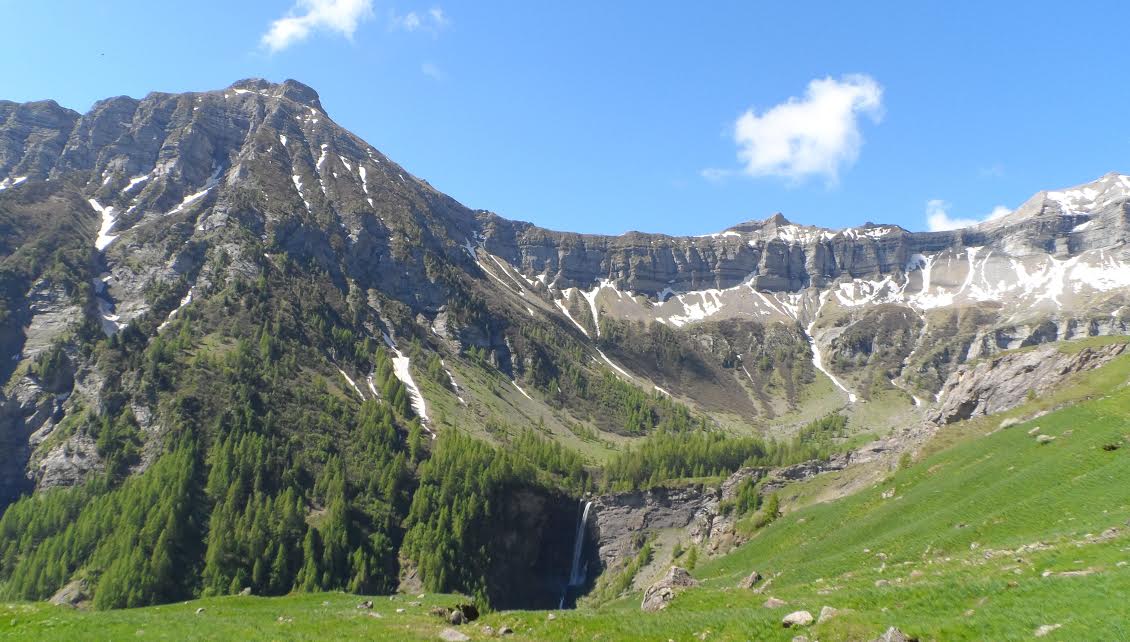 15 Le cirque et une de ses cascades